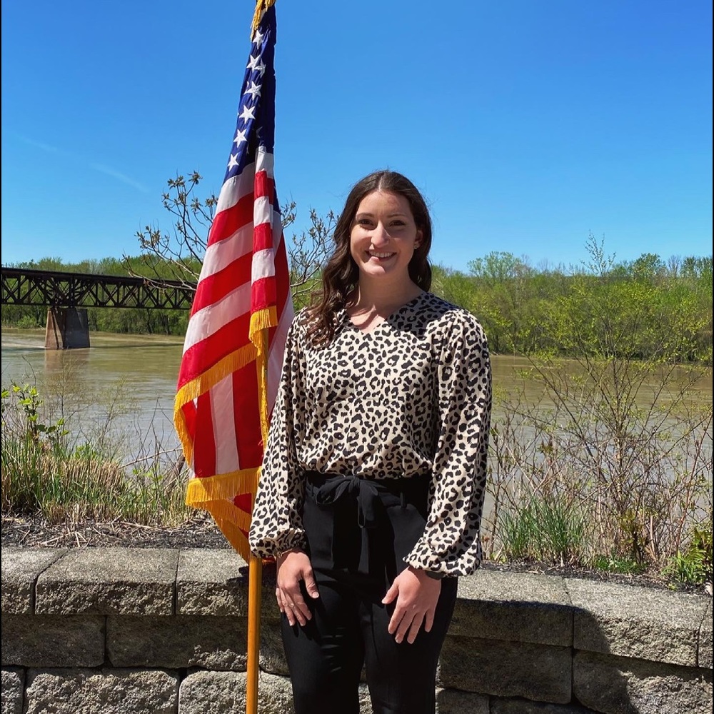 Meet your Posher, Gina